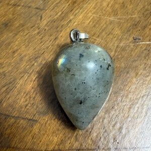 Labradorite teardrop pendant